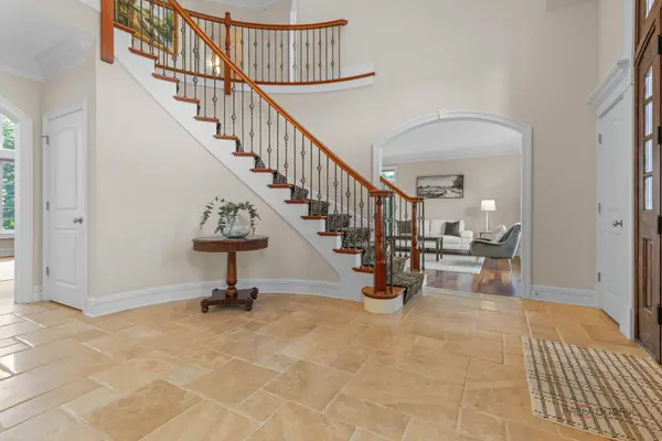 3995 Orchard LN, Long Grove, IL 60047