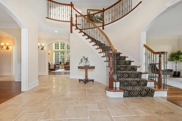 3995 Orchard LN, Long Grove, IL 60047