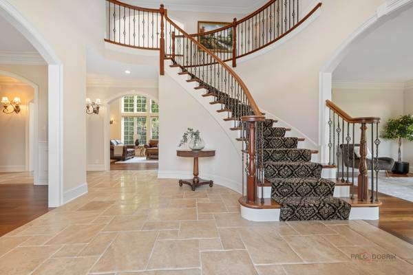3995 Orchard LN, Long Grove, IL 60047