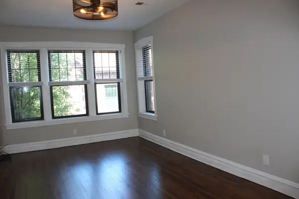 5024 N Winthrop AVE #3W, Chicago, IL 60640