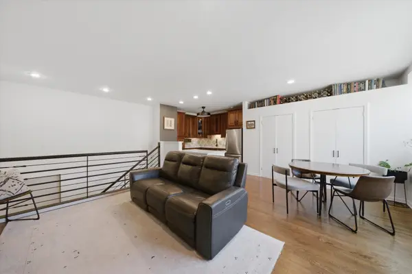 2343 N Greenview AVE #105, Chicago, IL 60614