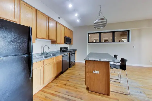 41 E 8th ST #904, Chicago, IL 60605