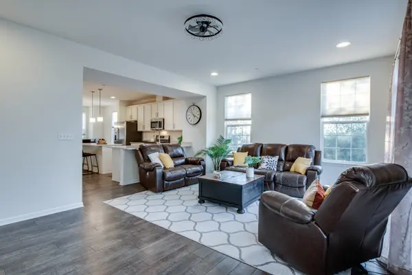 4477 Monroe CT, Naperville, IL 60564