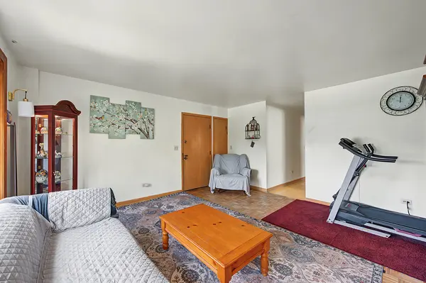 1513 Maple AVE, Berwyn, IL 60402