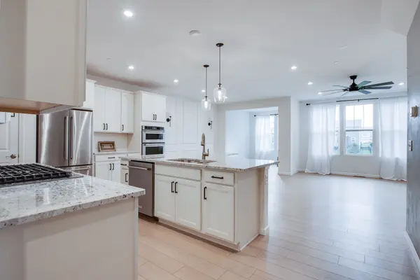 1205 Josiah RD, Naperville, IL 60563