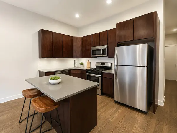 853 N Winchester AVE #1R, Chicago, IL 60622