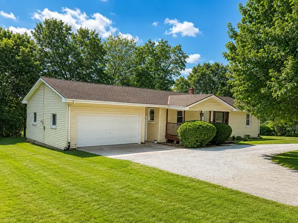1846 N 2753rd RD, Ottawa, IL 61350
