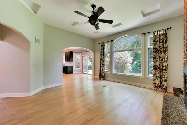 1111 Compass CT, Naperville, IL 60540