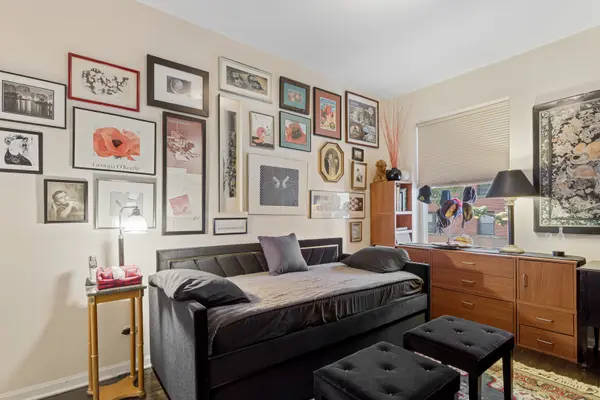 3512 W Leland AVE #1, Chicago, IL 60625