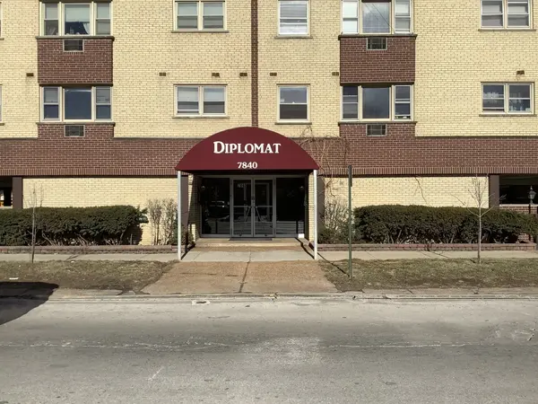 7840 W North AVE #4I, Elmwood Park, IL 60707