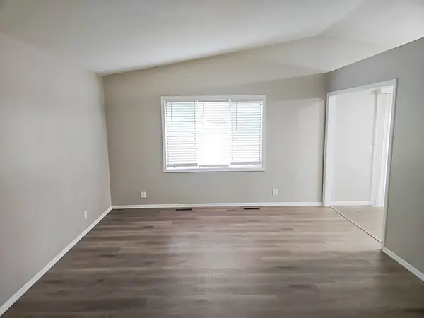 5940 Otter View TRL, White Bear Lake, MN 55110