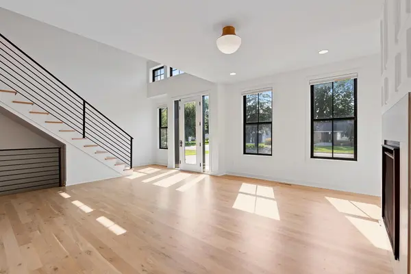 6029 Abbott AVE S, Edina, MN 55410