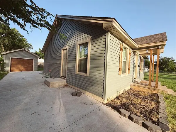1805 N Louisa AVE, Shawnee, OK 74804