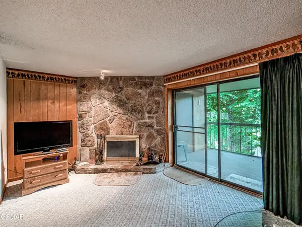 1235 Ski Mountain Road #610, Gatlinburg, TN 37738