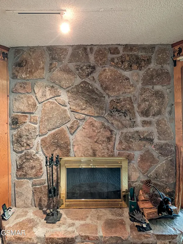 1235 Ski Mountain Road #610, Gatlinburg, TN 37738