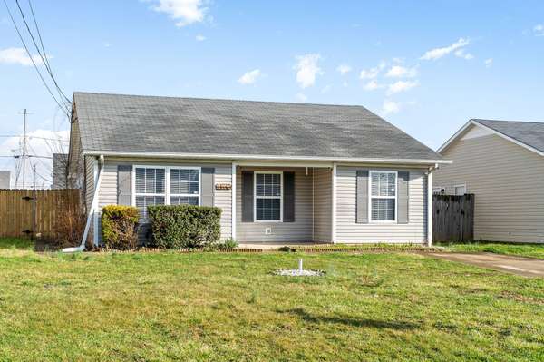 1106 Keith Ave, Oak Grove, KY 42262