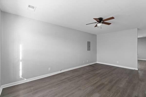 1106 Keith Ave, Oak Grove, KY 42262
