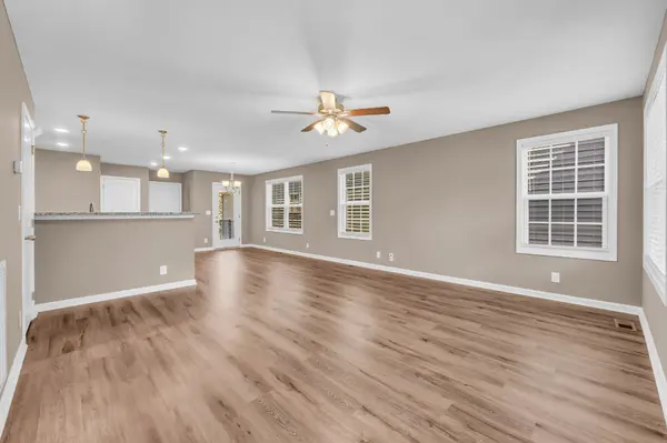 714 Perkins Ave, Clarksville, TN 37040