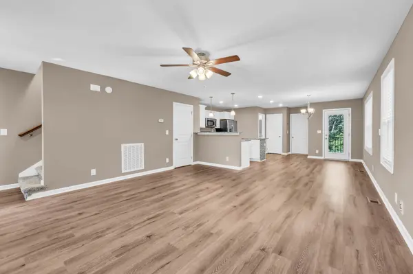 714 Perkins Ave, Clarksville, TN 37040