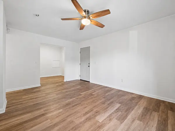 270 Tampa Dr #H1, Nashville, TN 37211