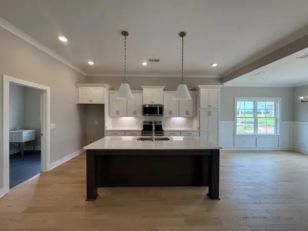 5605 Sinclair St, Murfreesboro, TN 37127