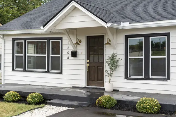 2608 Eden St, Nashville, TN 37208