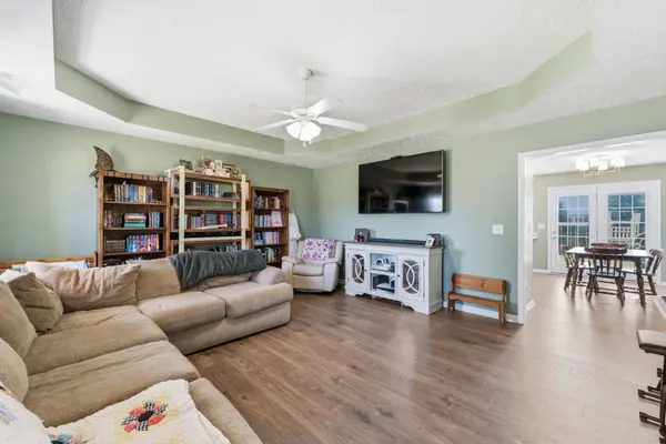 2720 Ridgewood Dr, Christiana, TN 37037