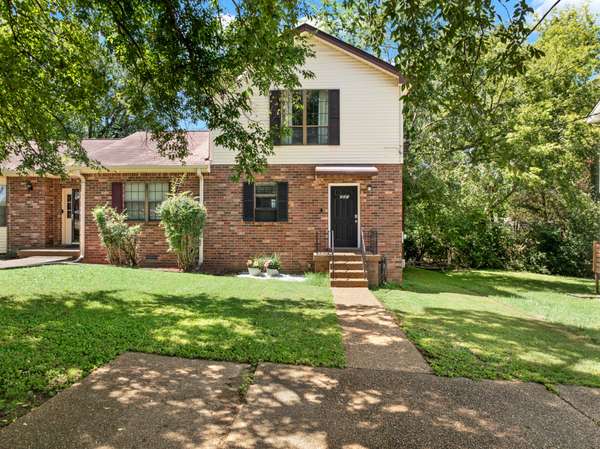 221 Macfie Dr, Madison, TN 37115