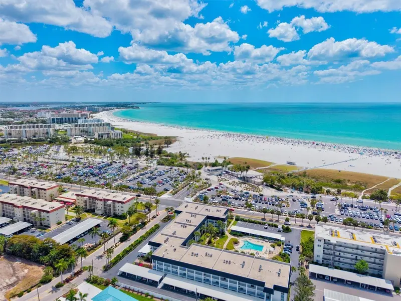 5600 BEACH WAY DR #111, Sarasota, FL 34242