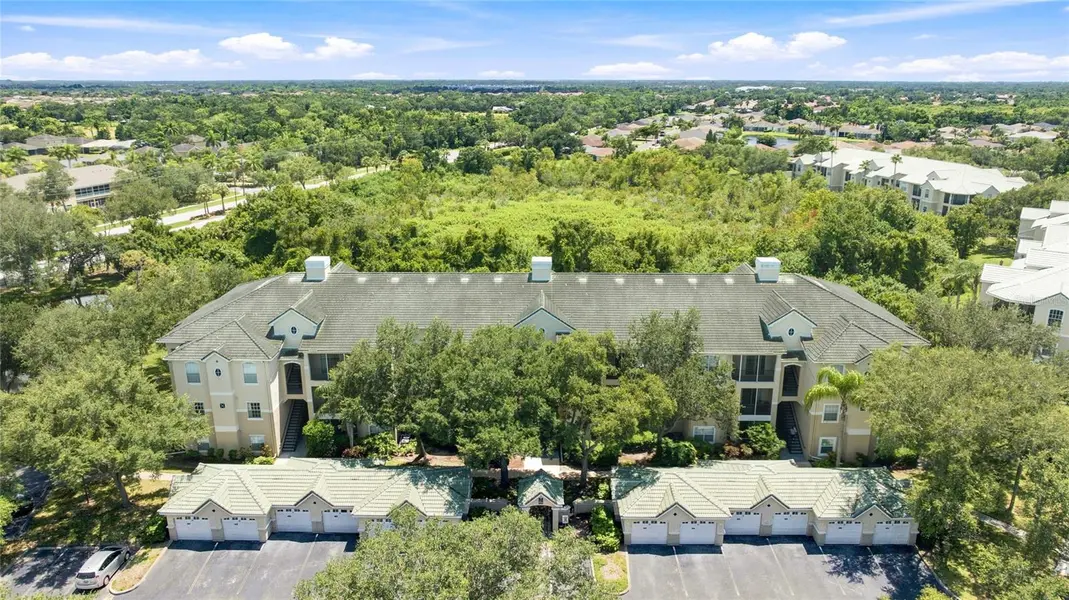 5134 NORTHRIDGE RD #208, Sarasota, FL 34238