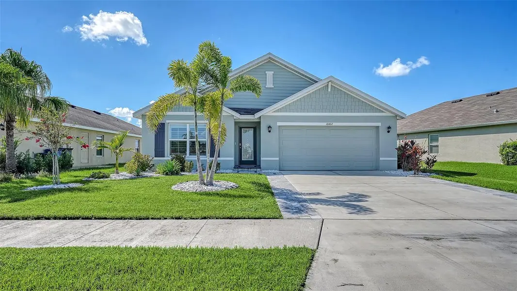 10402 CHARLOTTE DR, Parrish, FL 34219