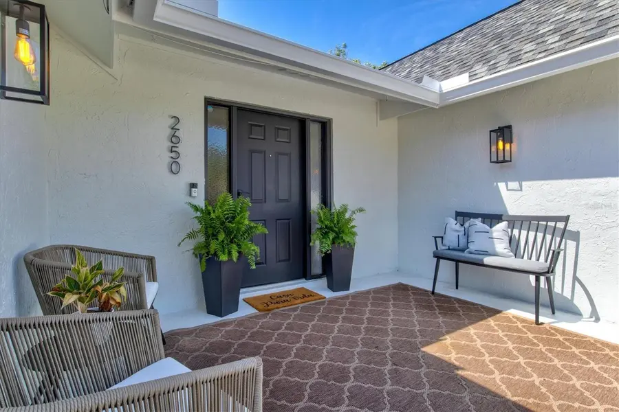 2650 DAVIS BLVD, Sarasota, FL 34237