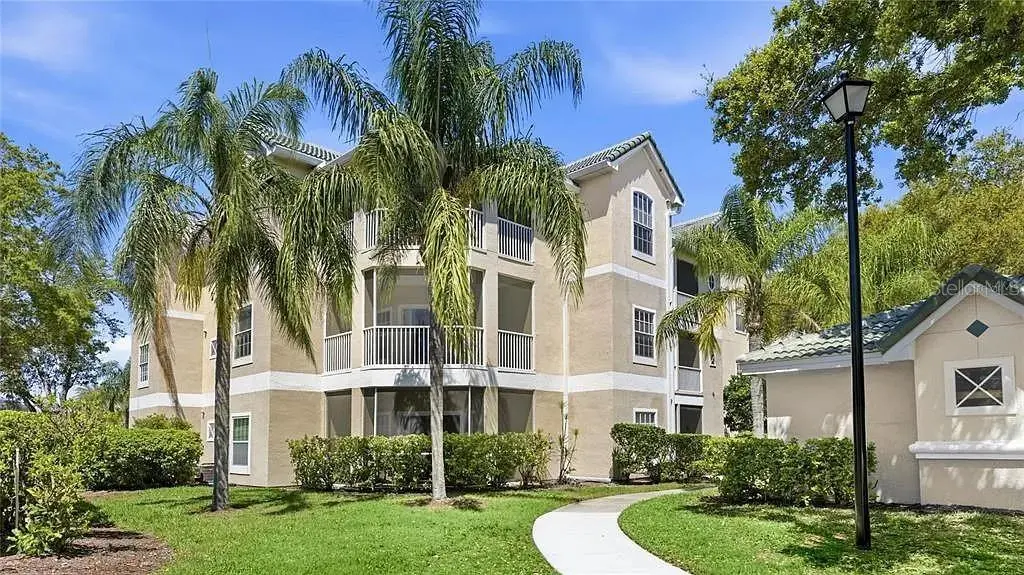 5110 NORTHRIDGE RD #208, Sarasota, FL 34238