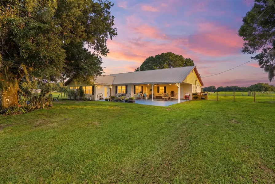 6902 JOHNSTON RD, Zolfo Springs, FL 33890