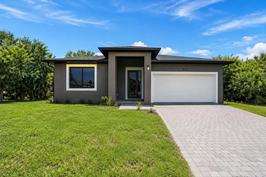 8533 LANCELOT AVE, North Port, FL 34287
