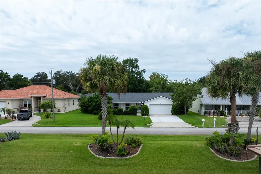 28 FLEMING CT, Palm Coast, FL 32137