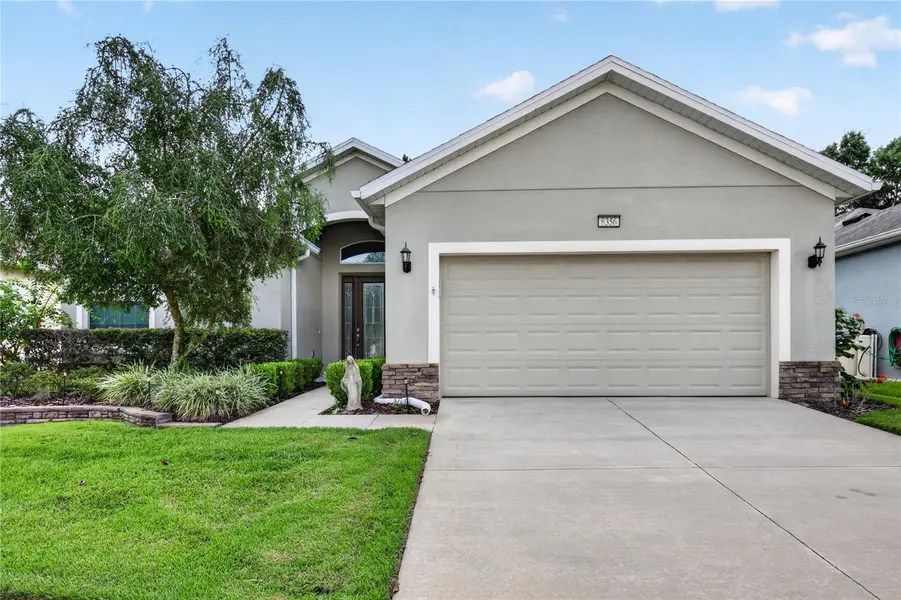 8356 BRIDGEPORT BAY CIR, Mount Dora, FL 32757