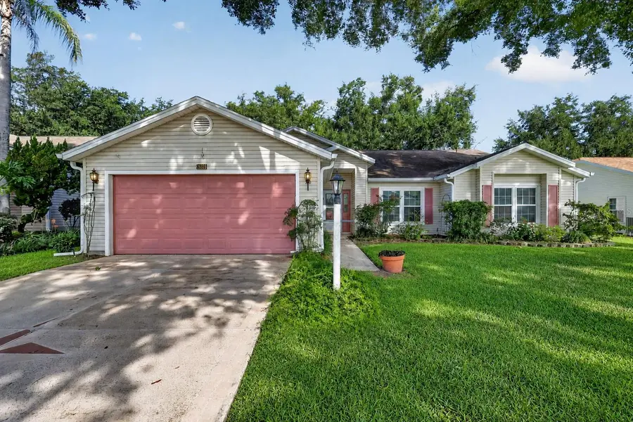 25333 RIVER CREST DR, Leesburg, FL 34748