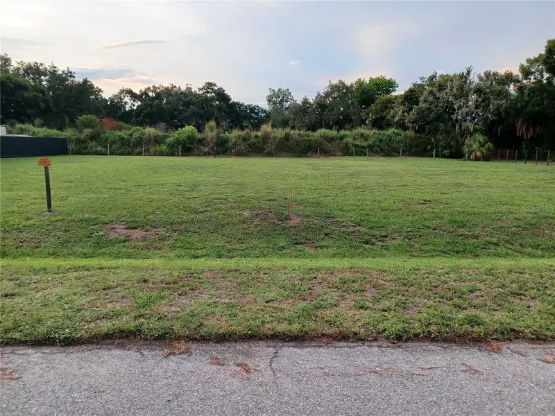 8310 25TH ST E, Parrish, FL 34219