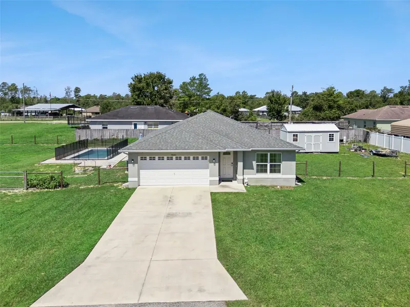 40351 W 1ST AVE, Umatilla, FL 32784