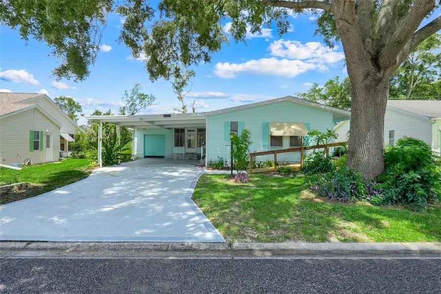 5047 EL DESTINO DR, Leesburg, FL 34748