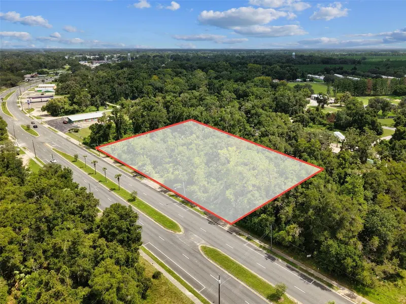 000 S MAIN STREET, Chiefland, FL 32626