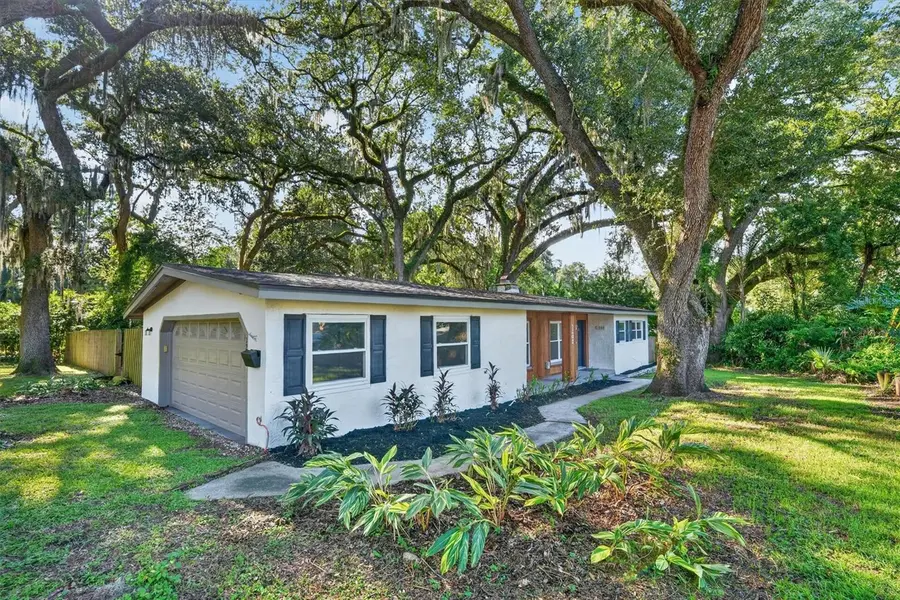 1202 ORANOLE RD, Maitland, FL 32751