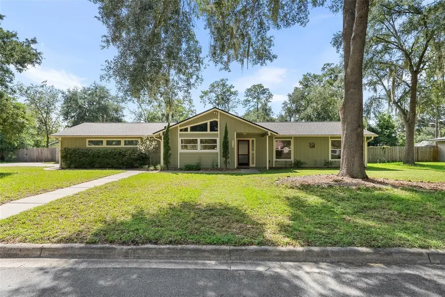 6110 NW 33RD TER, Gainesville, FL 32653