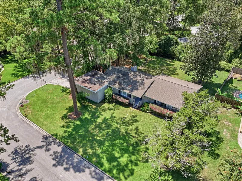 9520 NW 6TH PL, Gainesville, FL 32607