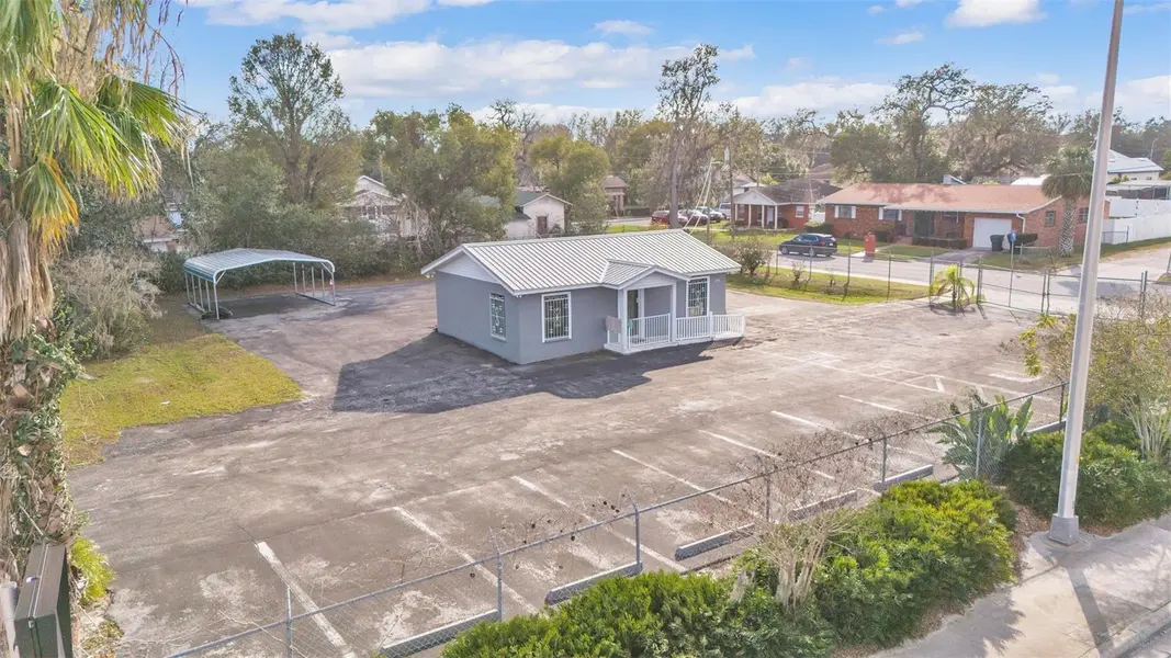 214 W MEMORIAL BLVD, Lakeland, FL 33815