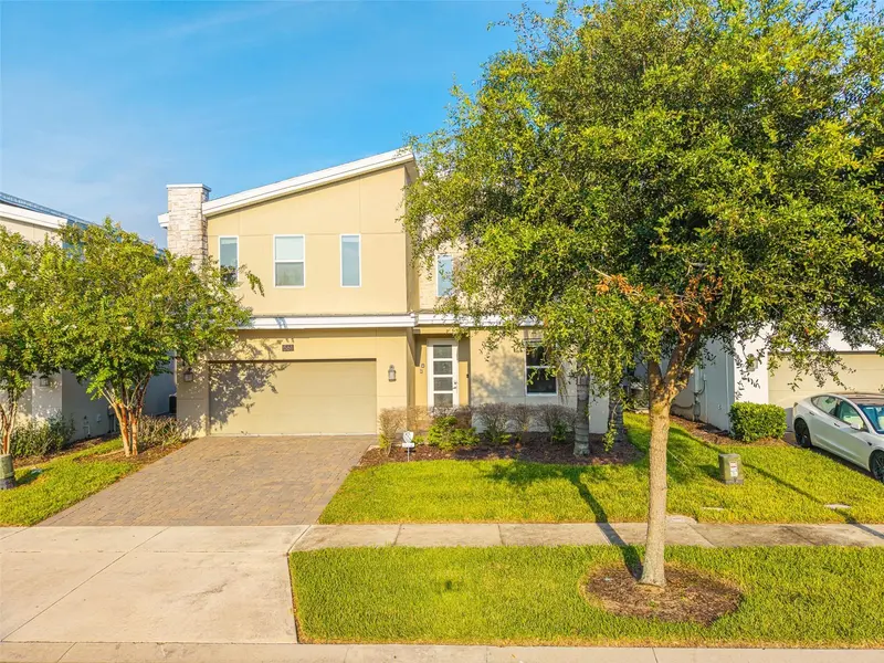 561 PEBBLE BEACH DR, Davenport, FL 33896
