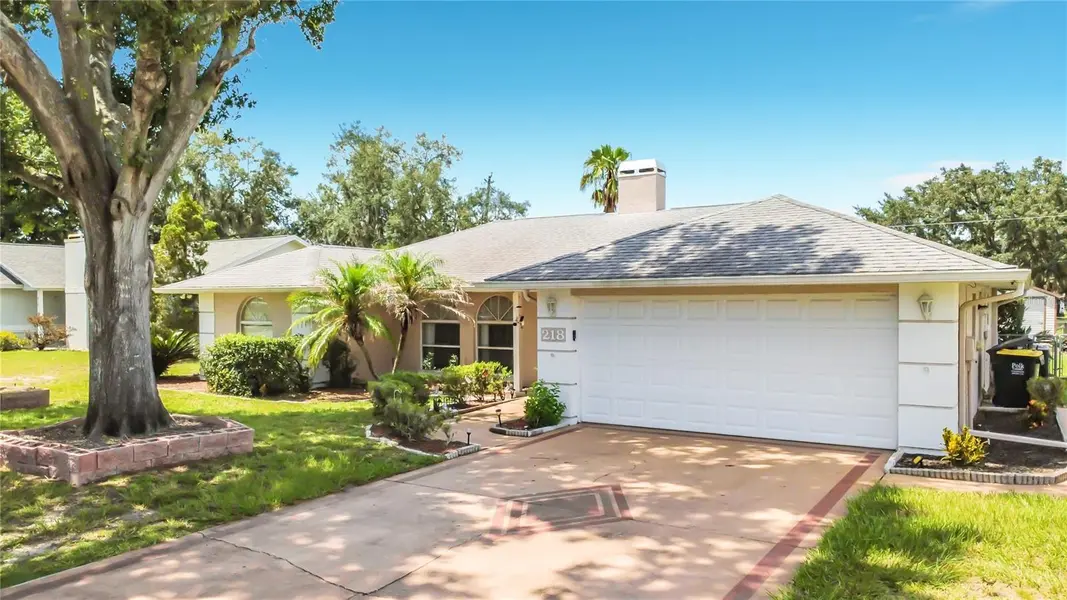 218 GLENRIDGE LOOP N, Lakeland, FL 33809