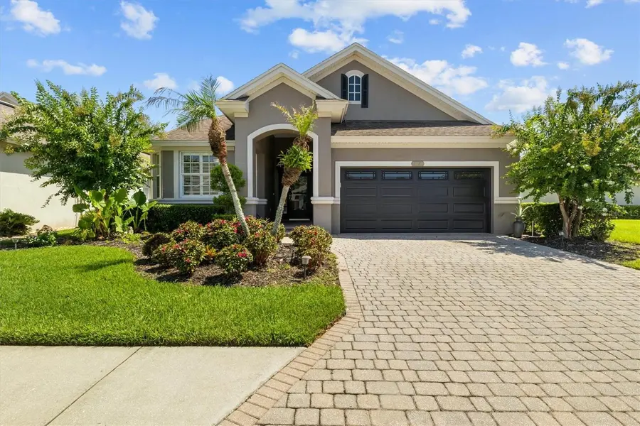 8281 LAKE JAMES DR, Lakeland, FL 33810