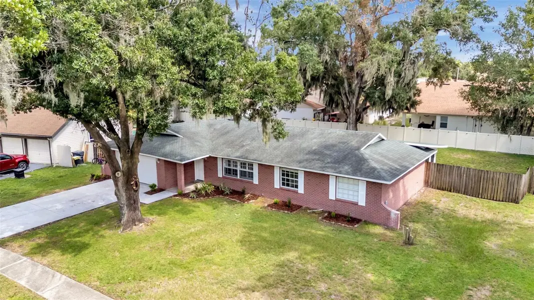 4520 OLD COLONY RD, Mulberry, FL 33860